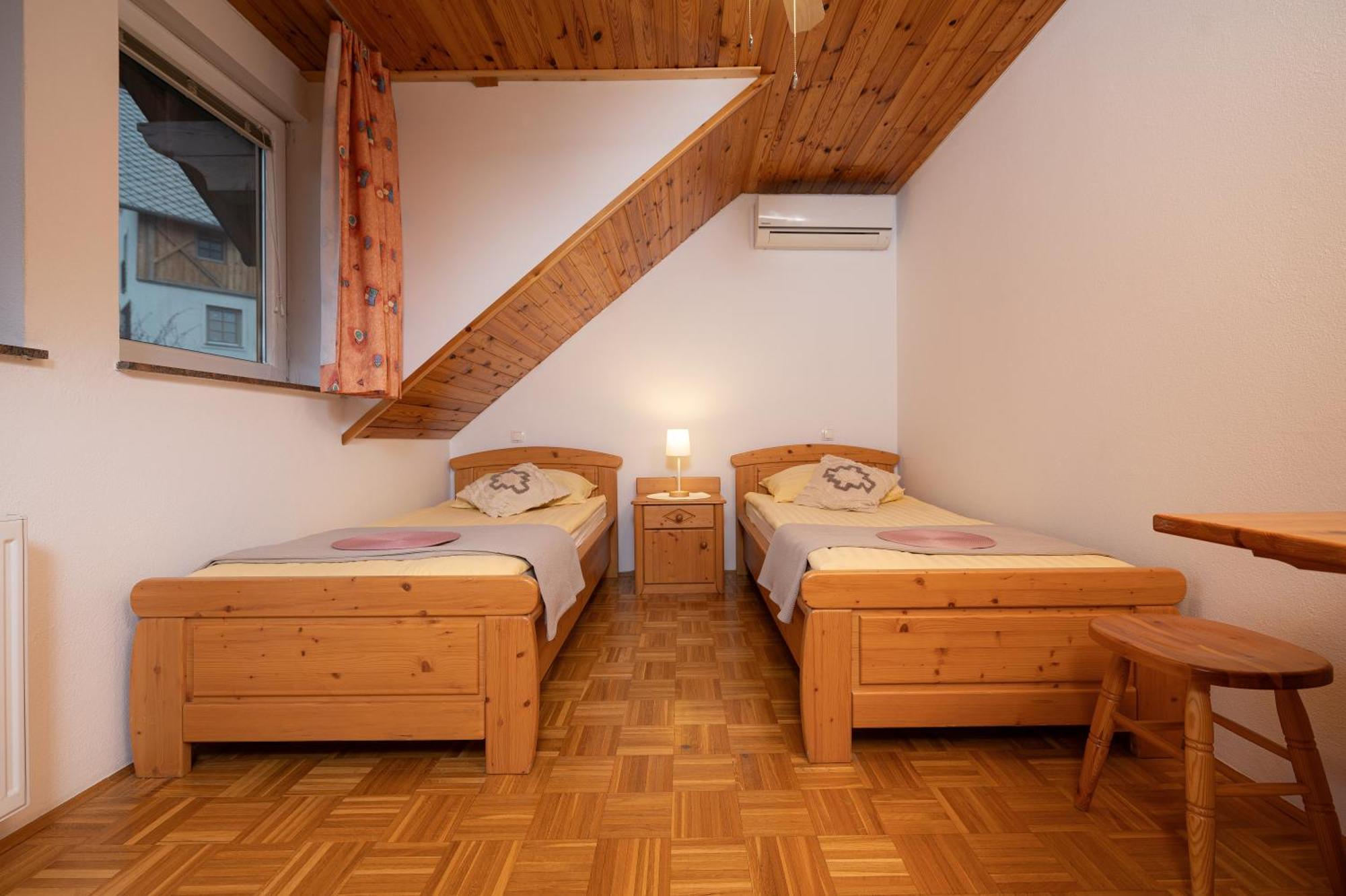 Rooms & Apartments Pr Matjon 布莱德 外观 照片