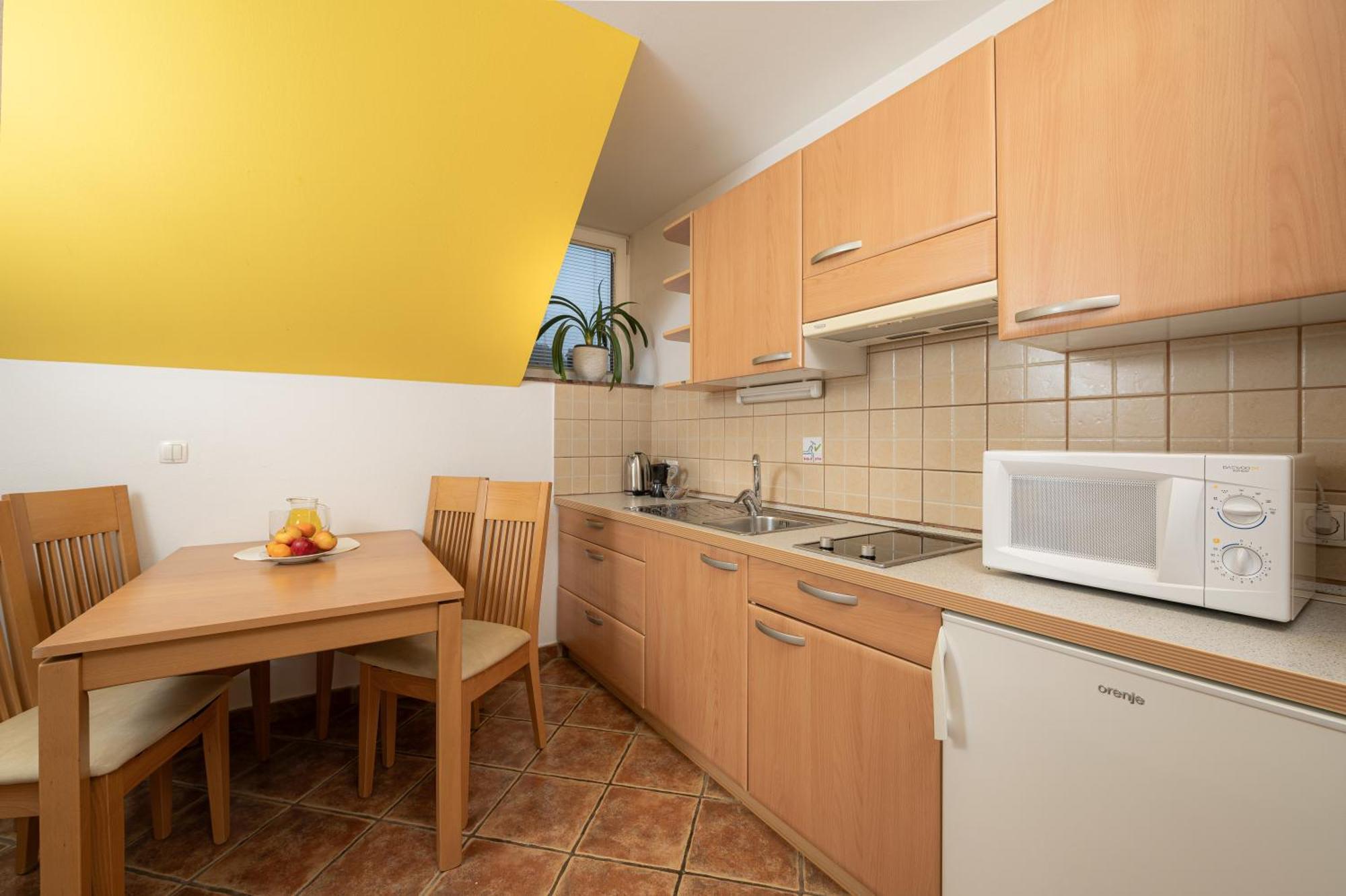 Rooms & Apartments Pr Matjon 布莱德 外观 照片